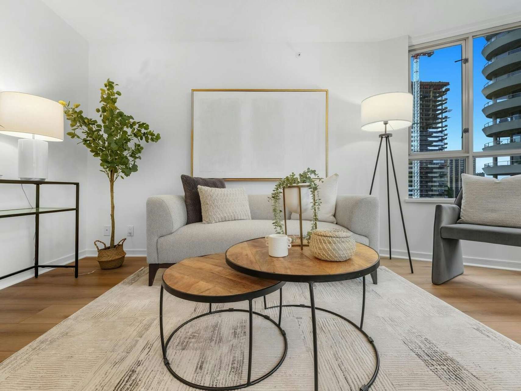 Vacant home staging project 7